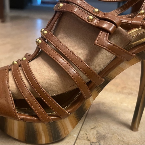 Brown and Gold Unique Platform Heels Size 9 - Picture 6 of 11